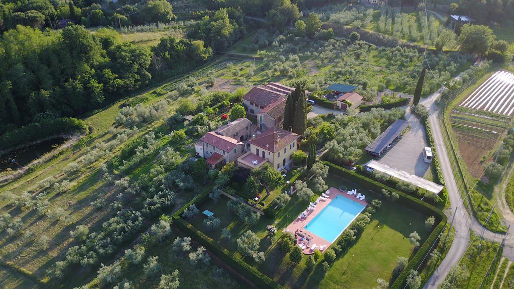 Podere San Giusto フィリーネ・ヴァルダルノ エクステリア 写真